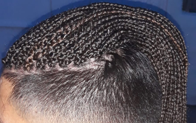 Treccine con i lati rasat Treccine con i lati rasati